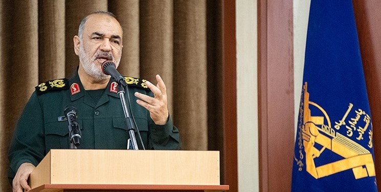 سرلشکر سلامی: دشمن سست، کم‌جان و افسرده شده است